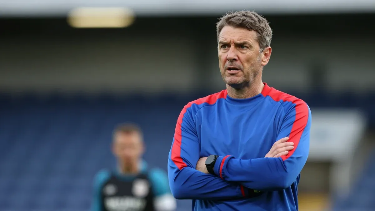 Gillingham Extend Maynard-Brewer Loan Over Wright Fitness