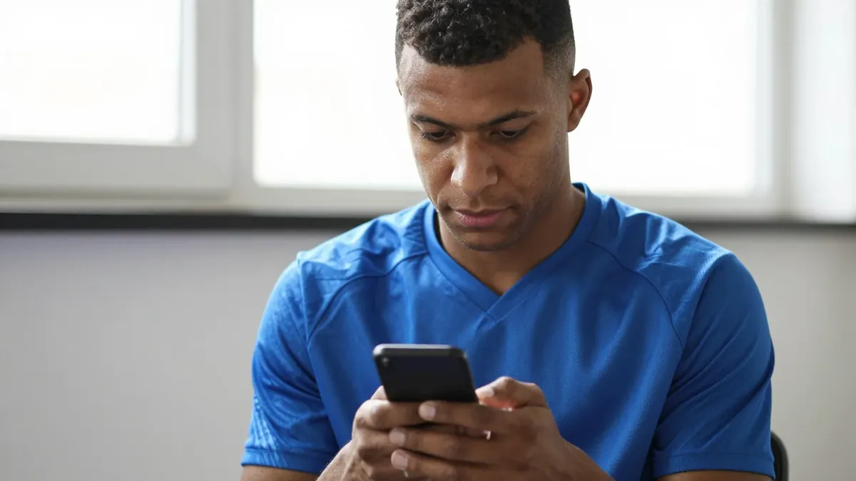 Kenyan midfielder Zech Obiero explains the last-minute events that led to his loan move to Gillingham from Leyton Orient